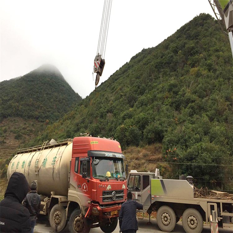 霍山道路救援大型车辆吊装